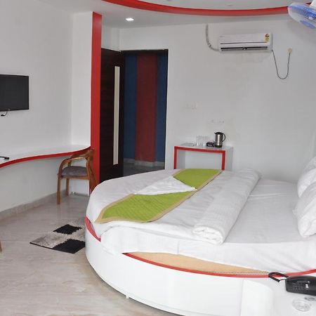 Hotel Blue Bell Raiwala Exterior foto